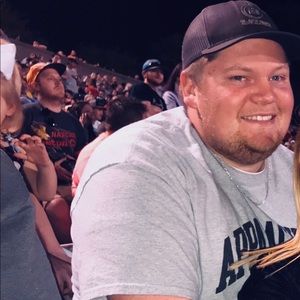 Meet your Posher, Justin